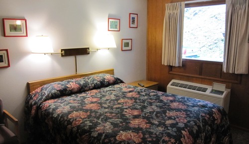 Inn Room, 2 Queens, separate Bedroom & View