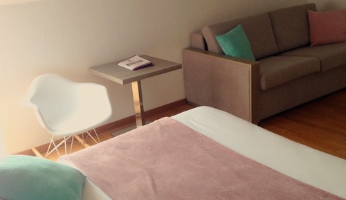 Family Room, Jetted Tub