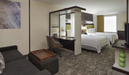 Suite, Multiple Beds, Hearing Accessible (Roll-in Shower)