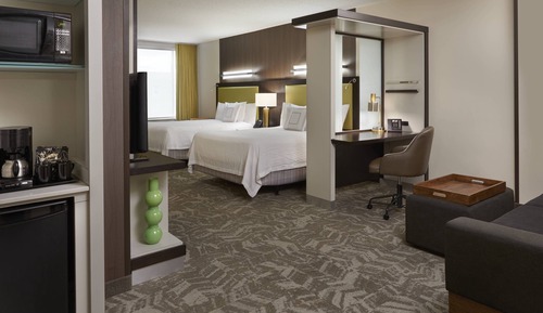 Suite, Multiple Beds