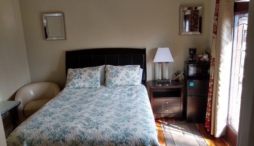 Room, 1 Queen Bed, Non-smoking