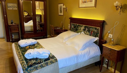 Double Room, Ensuite (Monseigneur)