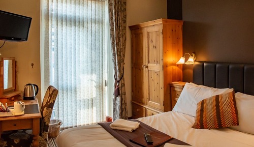 Comfort Room, 1 Double Bed, Garden View