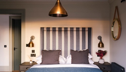 8 Berth Barn 4 Bed Pet Free