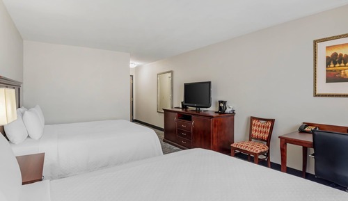 Standard Room, 2 Queen Beds, Non Smoking