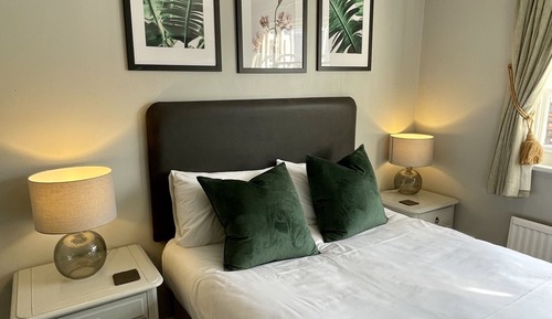 Double Room (Room 7)