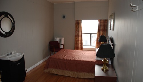 Room, 1 Double Bed, Shared Bathroom