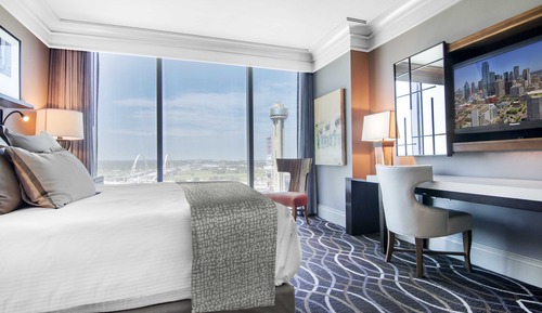 Deluxe Room, 1 King Bed