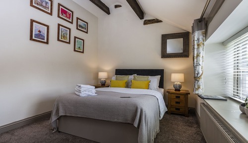 Superior Double Room, Ensuite (Main Building)