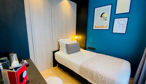 Standard Single Room