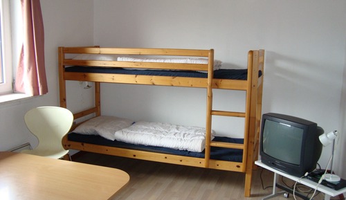 Family Room, (excl. linen) Shared Bathroom - 4 people