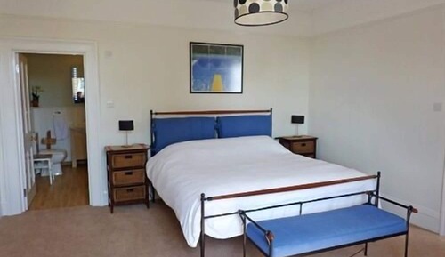 Double Room, Ensuite (The Cowdery)