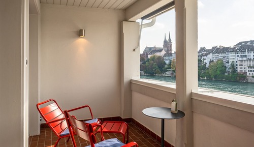 Junior Studio Suite, Balcony, River View