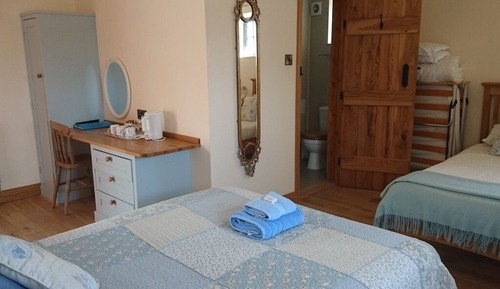 Suite, Ensuite (4 Persons)