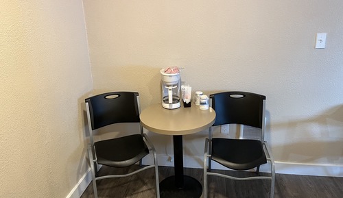 Basic Single Room, 1 King Bed