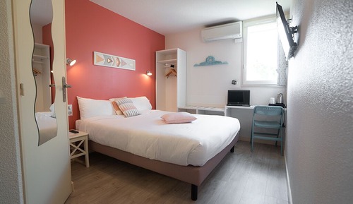 Superior Double Room, 1 Queen Bed, Garden View