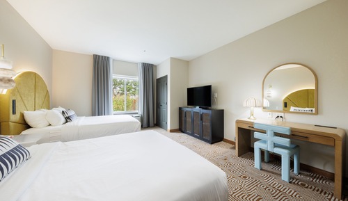Premium Double Queen Suite