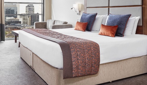 Superior Room, 1 King Bed