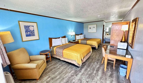 Double Room, 2 Double Beds, Non Smoking