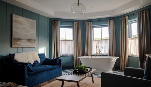 The Beach House Suite