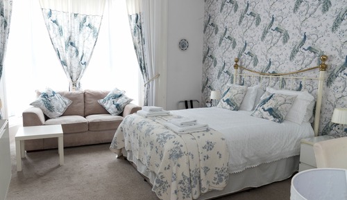 Double Room (Large Suite with Wet Room)