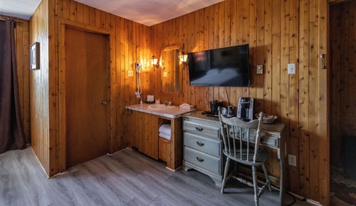 Economy Double Room