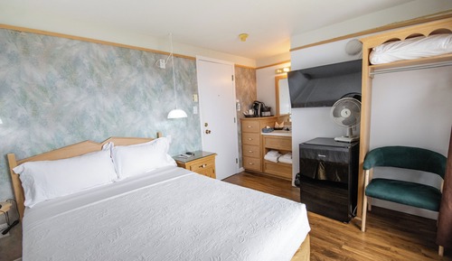 Classic Single Room