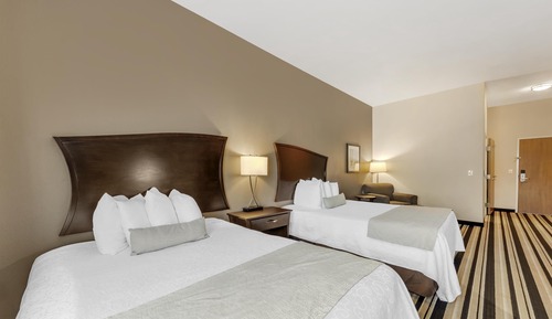Suite, 2 Queen Beds, Accessible, Refrigerator & Microwave (with Sofabed)