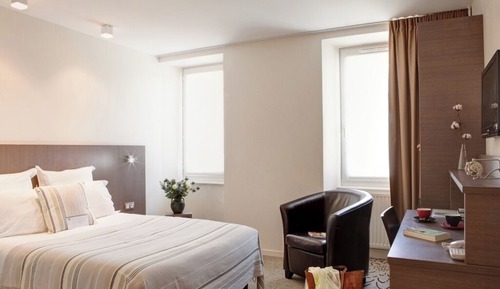 Superior Room, City View