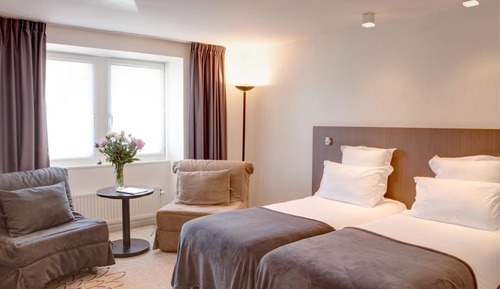 Family Suite, City View