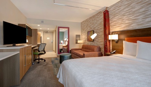 Studio, 1 King Bed, Accessible, Non Smoking (Hearing)