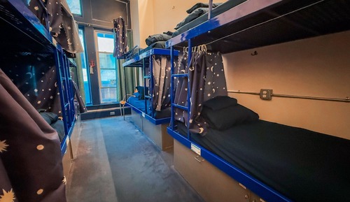 Social Mixed Dorm