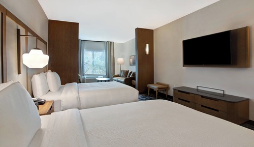 Suite, Multiple Beds