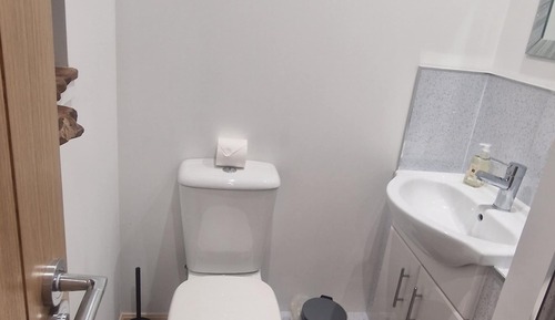 Comfort Cabin, Private Bathroom (Geraldine Lodge)