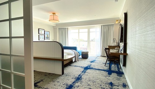 Room, 1 King Bed, City View