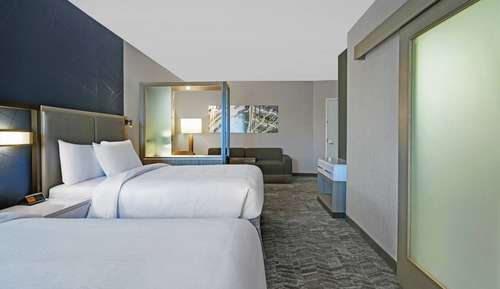 Studio Suite, Multiple Beds