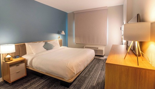 Suite, 1 Bedroom (Mobility Accessible, Tub)