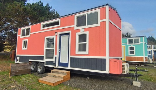 Family House, Multiple Beds