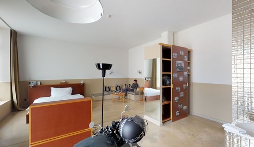 Design Double Room (Biker Theme)