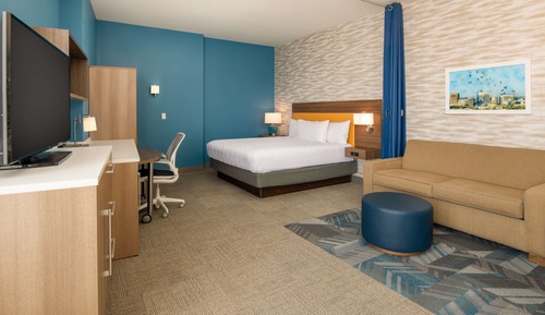 Studio Suite, 1 King Bed, Corner