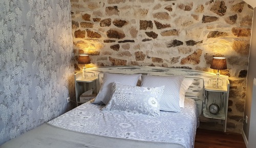 Traditional Double Room, Garden View (Glycine)