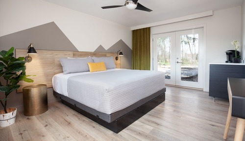 Premium Room, 1 King Bed