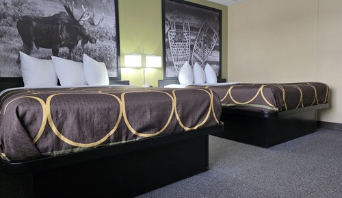 Room, 2 Queen Beds, Non Smoking (First Floor)