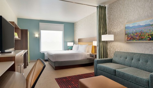 Studio, 1 King Bed, Accessible, Bathtub