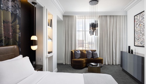 Deluxe Room, 1 King Bed