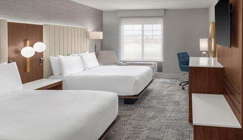 Room, 2 Queen Beds, Accessible (Mobility & Hearing, 3x3 Shower)