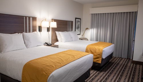 2 Queen Beds, Lodge Studio, Sunset View