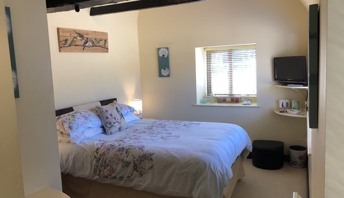 Deluxe Double Room, Ensuite, Courtyard View (The Tack Room)