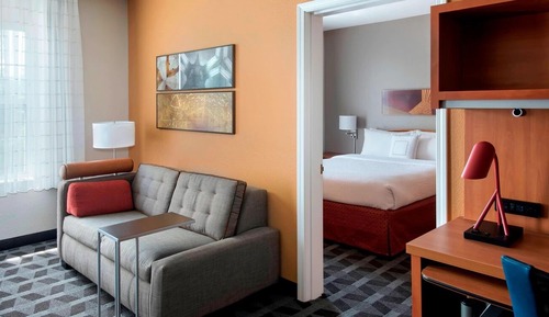 Suite, 1 Bedroom (Mobility/Hearing Accessible, Tub)