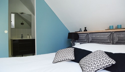 Family Room, Garden Area